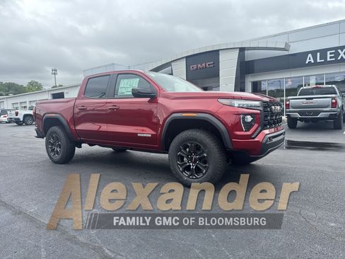 New 2025 GMC Canyon Elevation w/ Convenience Package image 1