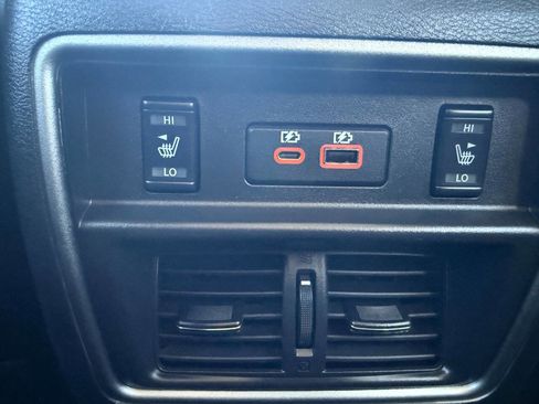 Used 2024 Nissan Murano Platinum w/ Cargo Package image 23