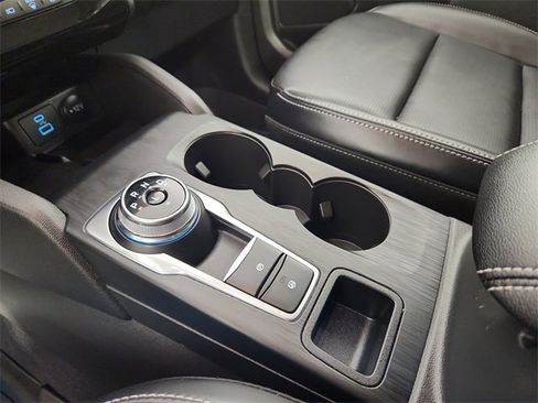 Used 2023 Ford Escape Platinum image 21