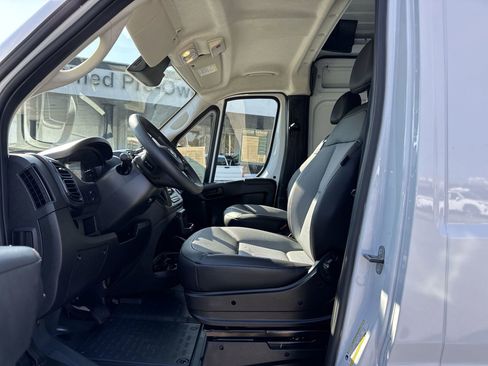Used 2025 RAM ProMaster 2500 image 16