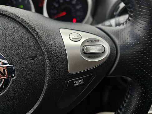 Used 2012 Nissan Juke SL image 34