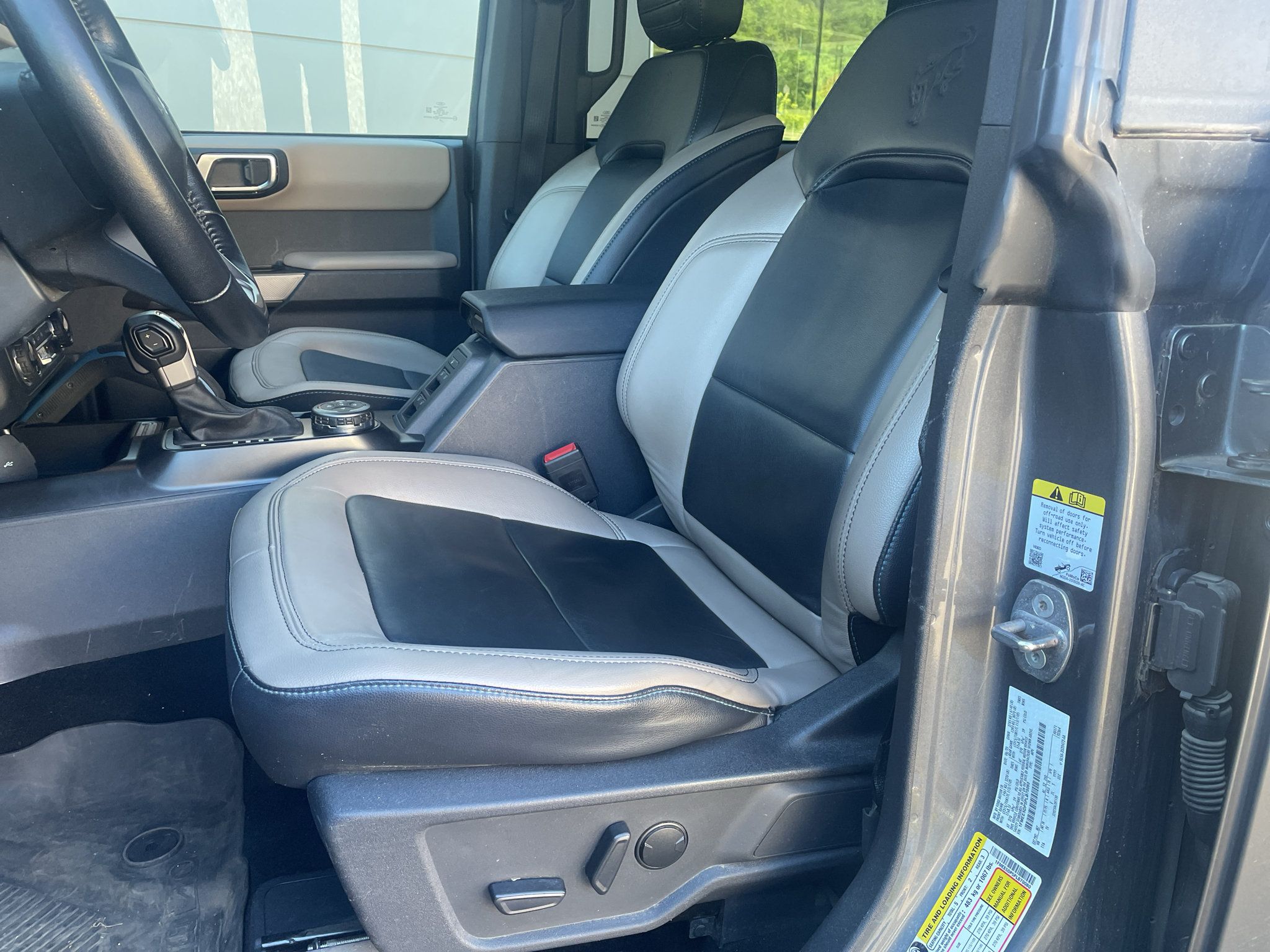 Used 2023 Ford Bronco Wildtrak AWD/4WD image 11