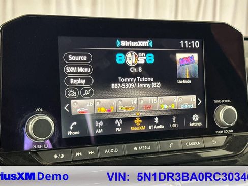 Used 2024 Nissan Pathfinder SV FWD image 30