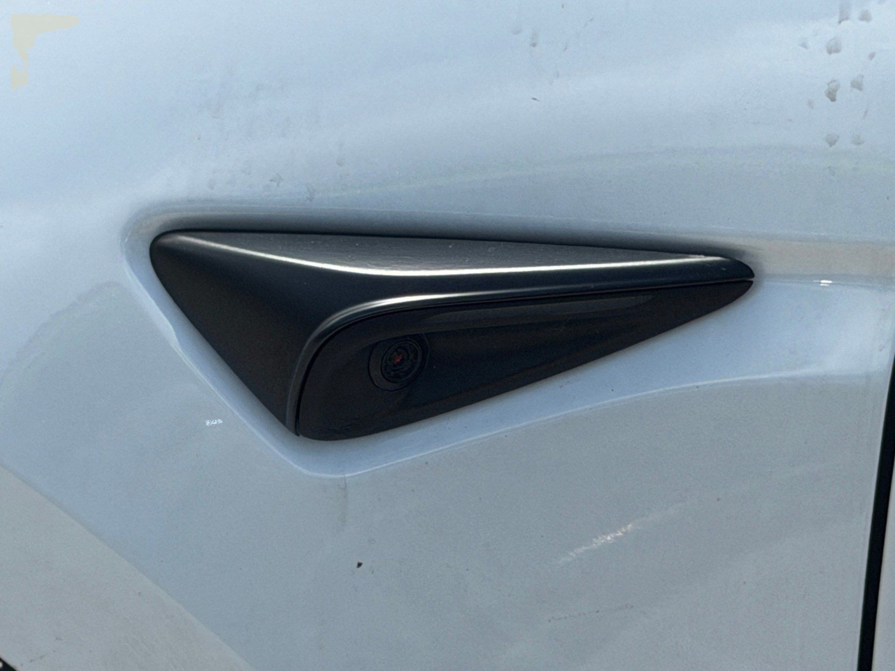 Used 2023 Tesla Model Y 2WD image 23