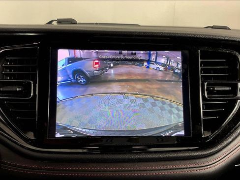 Used 2024 Dodge Durango GT image 31