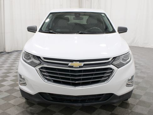 Used 2021 Chevrolet Equinox LS FWD image 34