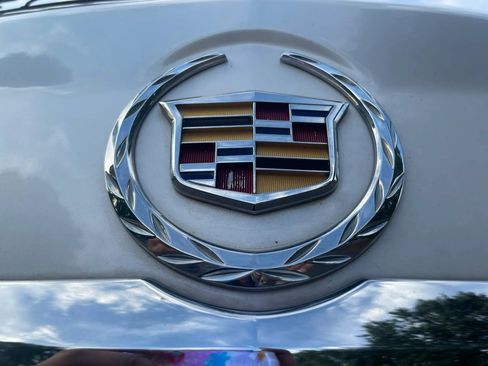 Used 2015 Cadillac SRX Luxury w/ Trailering Package AWD/4WD image 42