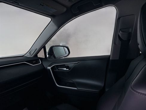 Used 2024 Toyota RAV4 Limited image 21