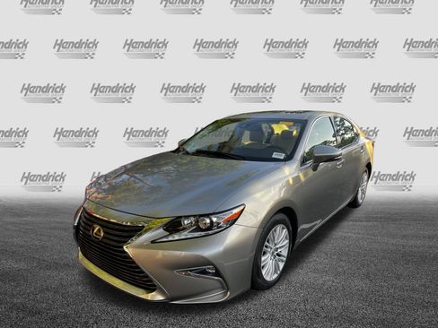 Used 2017 Lexus ES 350 w/ Premium Package image 5