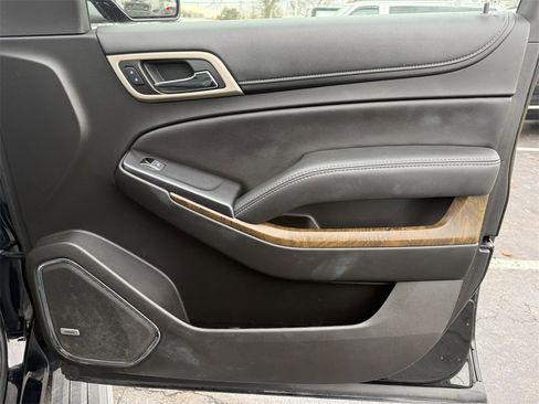 Used 2018 GMC Yukon Denali w/ Denali Ultimate Package image 38