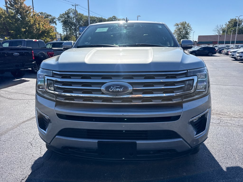 Used 2020 Ford Expedition Limited w/ Equipment Group 302A AWD/4WD image 3