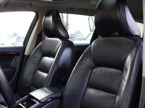Used 2008 Volvo XC70 3.2 image 52