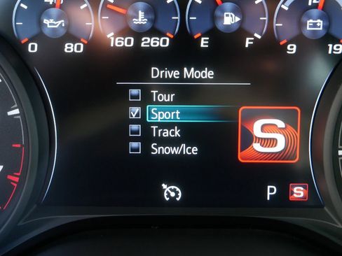 Used 2022 Chevrolet Camaro SS RWD image 36