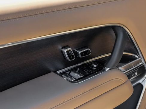New 2026 Land Rover Range Rover SE AWD/4WD image 40