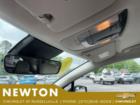 Used 2025 Kia Sportage EX FWD image 23