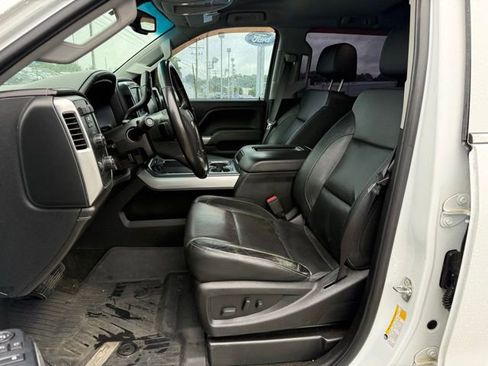 Used 2018 Chevrolet Silverado 2500 LTZ w/ Duramax Plus Package AWD/4WD image 18