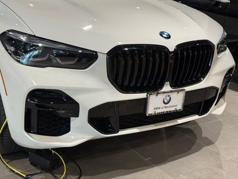 Certified 2023 BMW X5 xDrive40i w/ M Sport Package AWD/4WD image 7