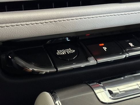 New 2026 Lincoln Aviator AWD image 19