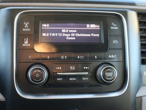 Used 2017 RAM 5500 Tradesman w/ Power & Remote Entry Group image 18