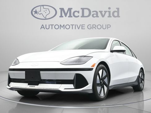 Used 2024 Hyundai Ioniq 6 SEL RWD image 26