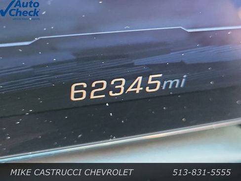 Used 2025 Chevrolet Suburban LT AWD/4WD image 16
