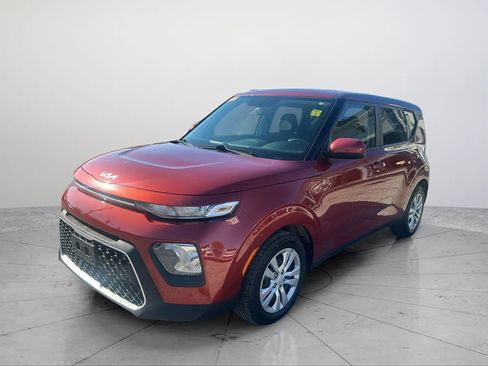 Used 2022 Kia Soul LX FWD image 9