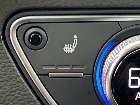 Used 2019 Audi Q5 2.0T Premium Plus w/ Premium Plus Package image 32