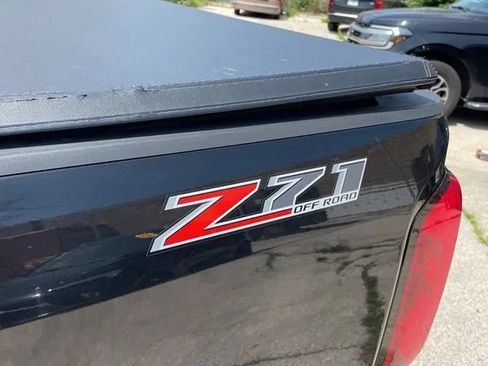 Used 2017 Chevrolet Colorado Z71 w/ Z71 Midnight Edition AWD/4WD image 21