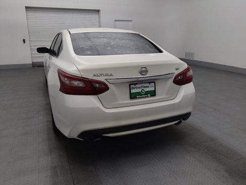 Used 2018 Nissan Altima 2.5 SV FWD image 6