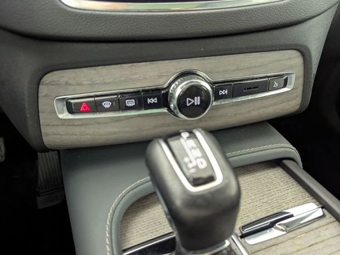 Used 2022 Volvo XC90 T6 Inscription AWD/4WD image 45
