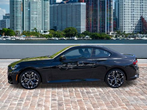 Used 2025 BMW M240i xDrive Coupe image 8