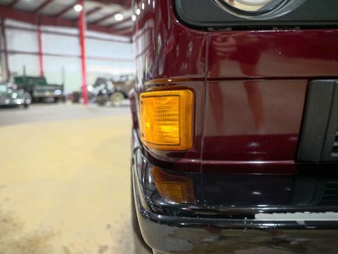 Used 1990 Volkswagen Vanagon Multi-Van image 28