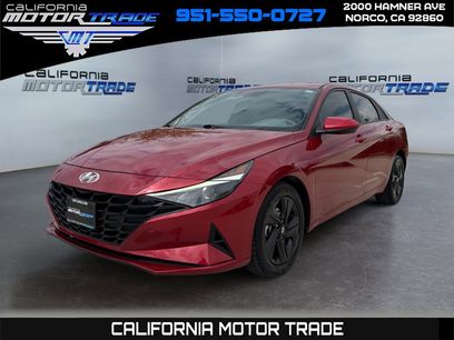 Used 2023 Hyundai Elantra SEL w/ Cargo Package