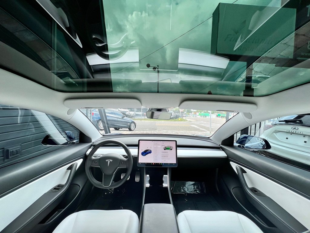 Used 2020 Tesla Model 3 Performance AWD/4WD image 13