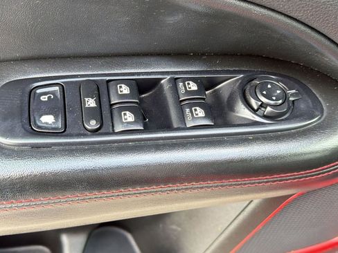 Used 2019 Jeep Compass Trailhawk AWD/4WD image 12