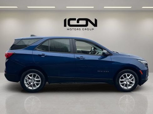 Used 2023 Chevrolet Equinox LS w/ LS Convenience Package FWD image 6