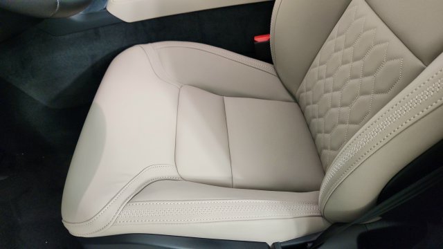 New 2026 Volvo XC90 T8 Plus w/ Protection Package Premier AWD/4WD image 13