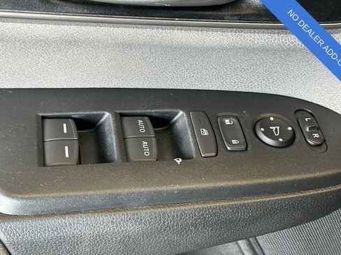 Used 2019 Honda CR-V EX image 12