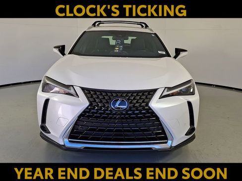 Used 2024 Lexus UX 250h FWD image 3