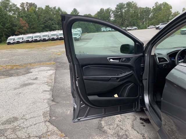 Certified 2024 Ford Edge Titanium AWD/4WD image 21