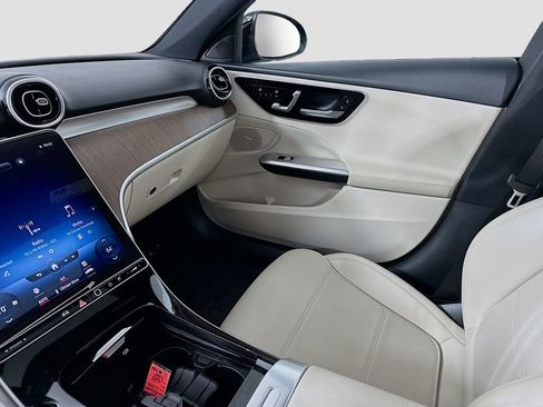 Used 2022 Mercedes-Benz C 300 Sedan image 24