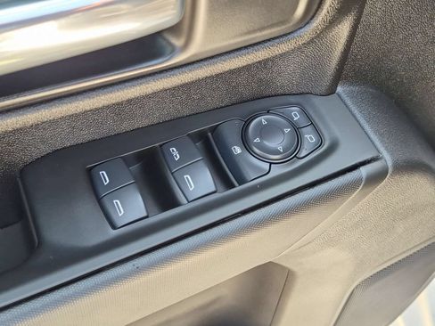 Used 2025 Chevrolet Silverado 2500 Custom AWD/4WD image 11