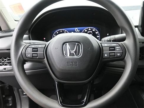 Used 2025 Honda Accord LX image 7