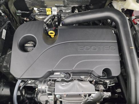 New 2026 Chevrolet Equinox LT w/ Convenience Package II FWD image 36