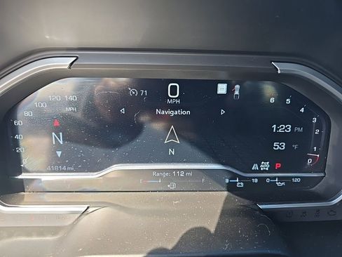 Used 2022 GMC Sierra 1500 AT4 w/ AT4 Premium Package image 11