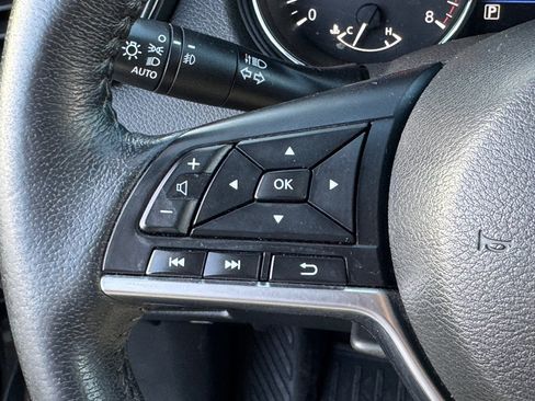 Used 2020 Nissan Rogue SL AWD/4WD image 33