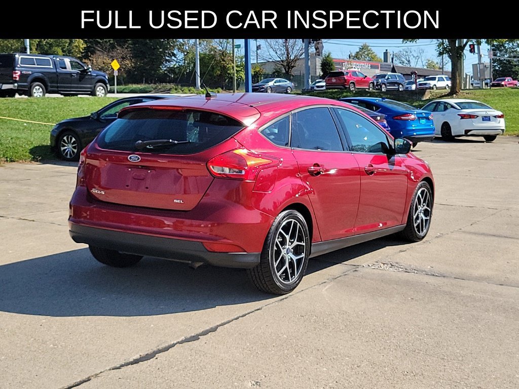 Used 2017 Ford Focus SEL w/ Interior Protection Package FWD image 4