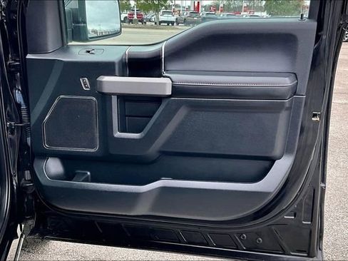 Used 2020 Ford F150 Platinum image 27