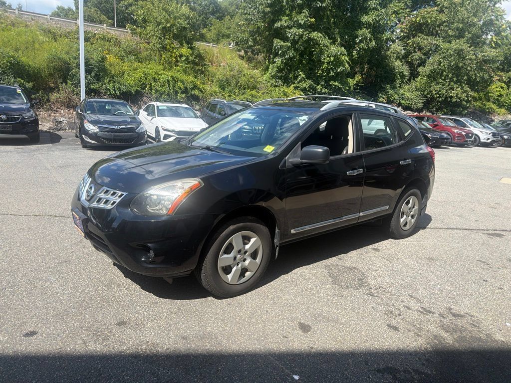 Used 2015 Nissan Rogue S w/ Convenience Package AWD/4WD image 3