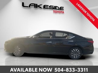 Used 2024 Nissan Altima 2.5 SV video 3